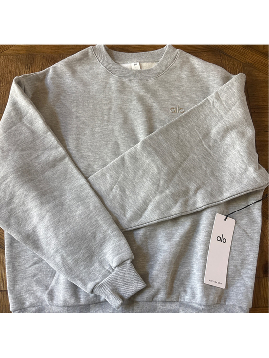 Alo Yoga Tops - Women's Alo Yoga Accolade Crewneck pullover heather gray Size S